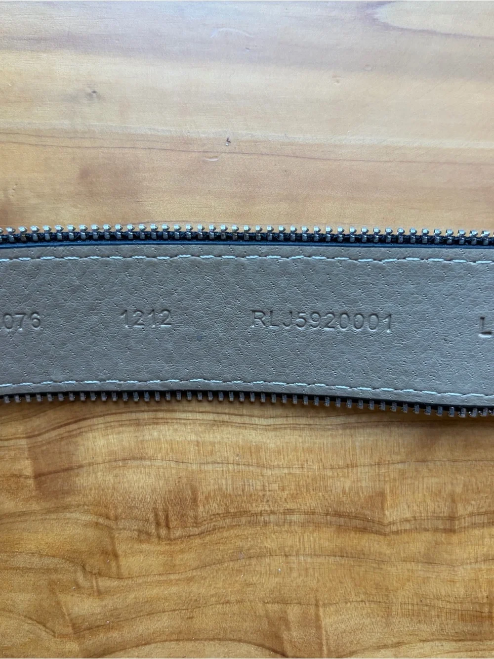 Men's Black & Silver Textured Belt - Stylish Everyday Accessory